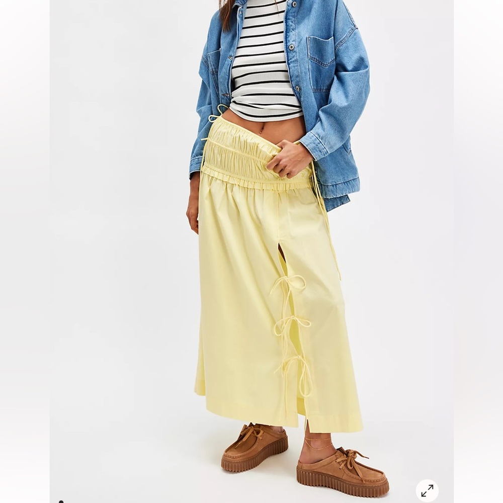 DAMSON MADDER Charlotte Midi Skirt in Yellow 100% cotton